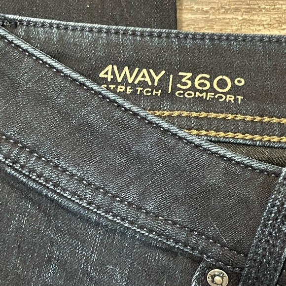 DL1961 Emma Legging Carson - Picture 3 of 8